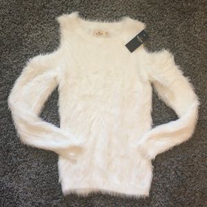 NWT Soft Fuzzy cut out shoulder sweater top